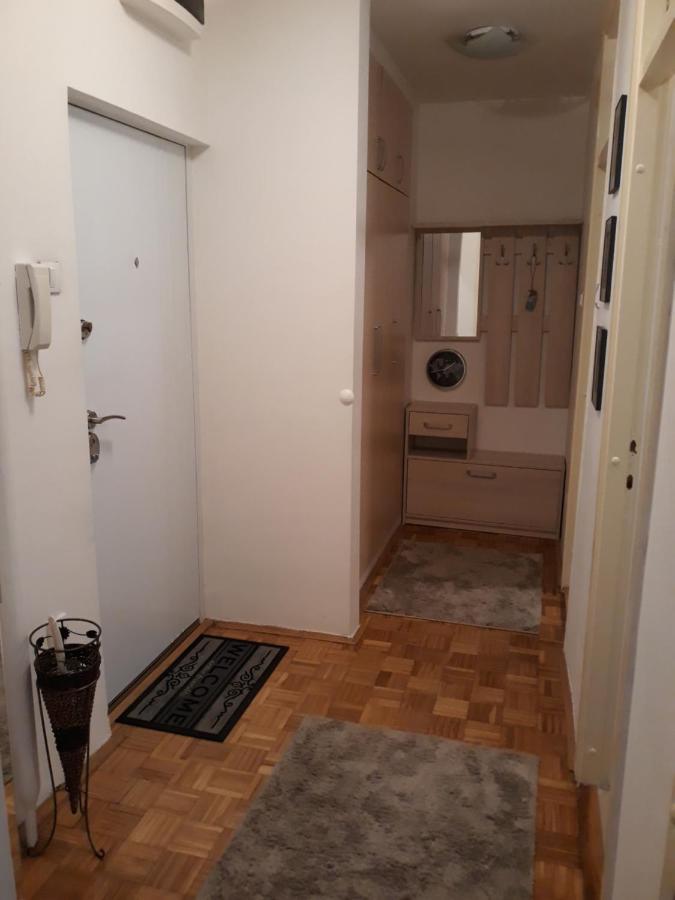 Stan Banjica Apartman Belgrád Kültér fotó