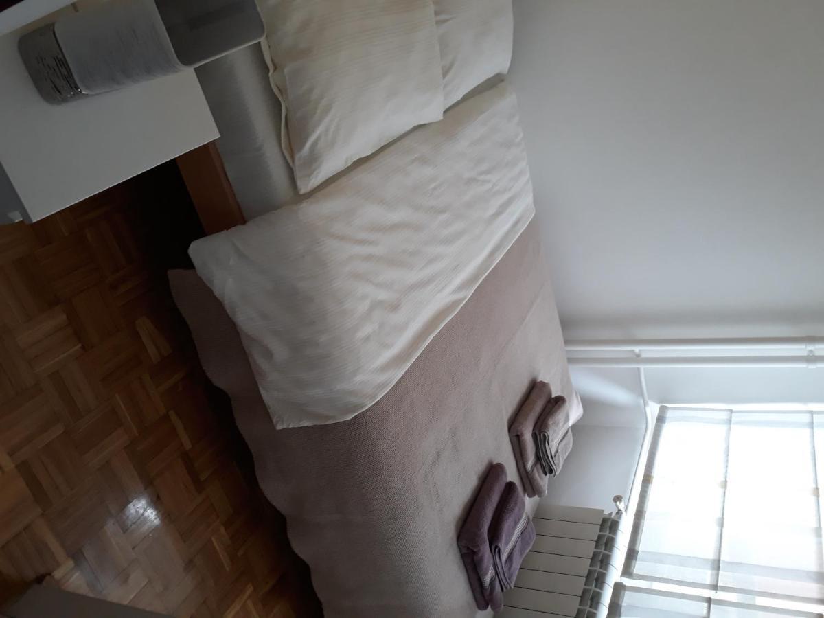 Stan Banjica Apartman Belgrád Kültér fotó